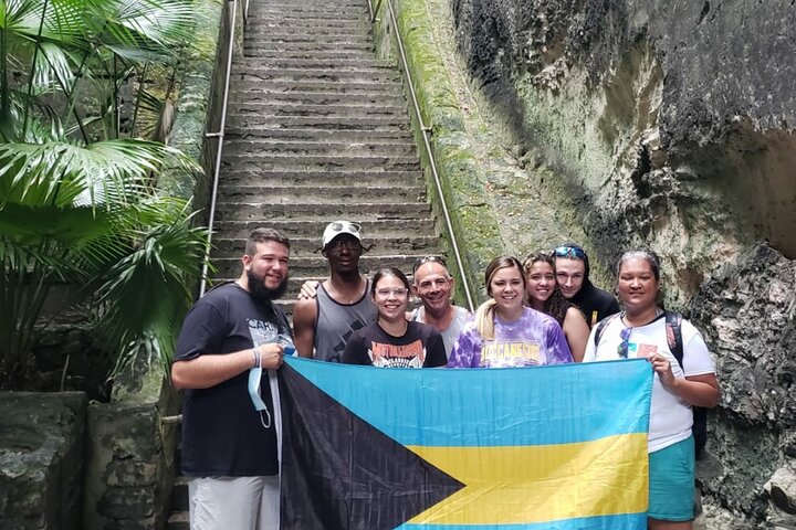 ATV Half Day City Tour in Nassau: Guided Tour With Free Samples