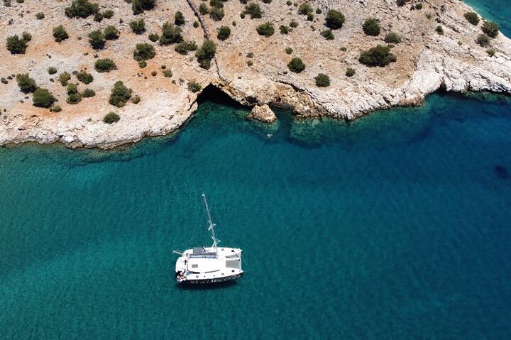 Full Day Yacht Tour in Catamaran Naxos Greece