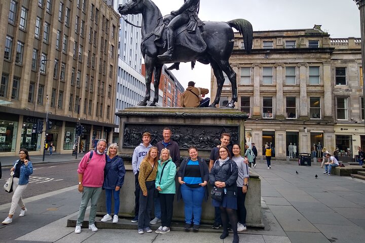 Glasgow City Centre Walking Tour with Local Guide