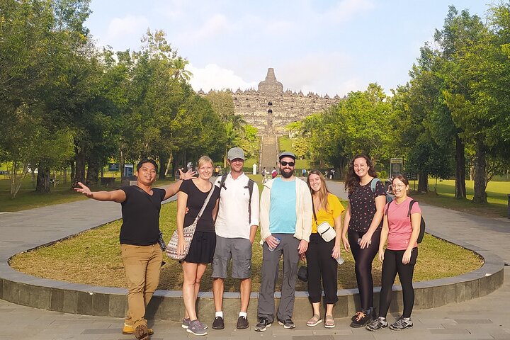 Borobudur Sunrise from setumbu Hill , Merapi Volcano & Prambanan Full Day Tour