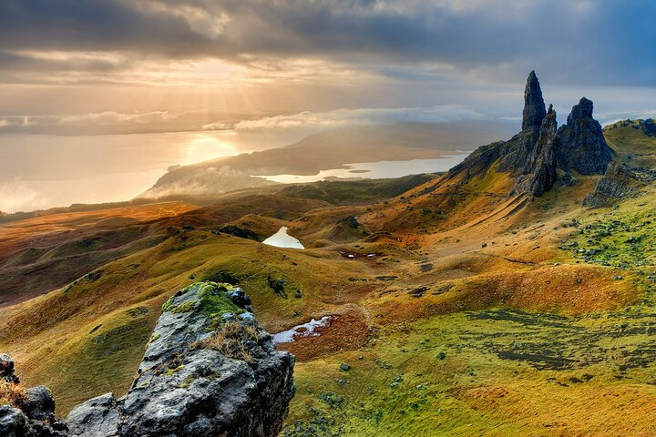 Inverness: 2-Day Isle of Skye, The Fairy Pools & Highland Castles