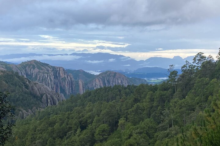 La Pirámide Park // EXPLORE LA YERBA CANYON