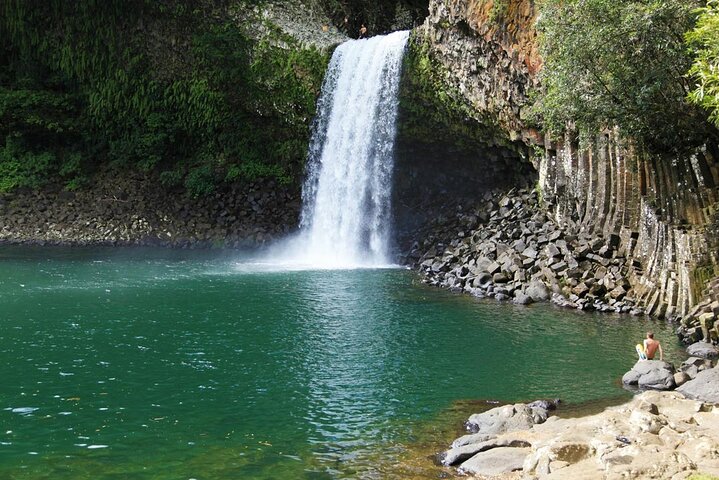 Full Day Tour of Reunion Island with Breakfast