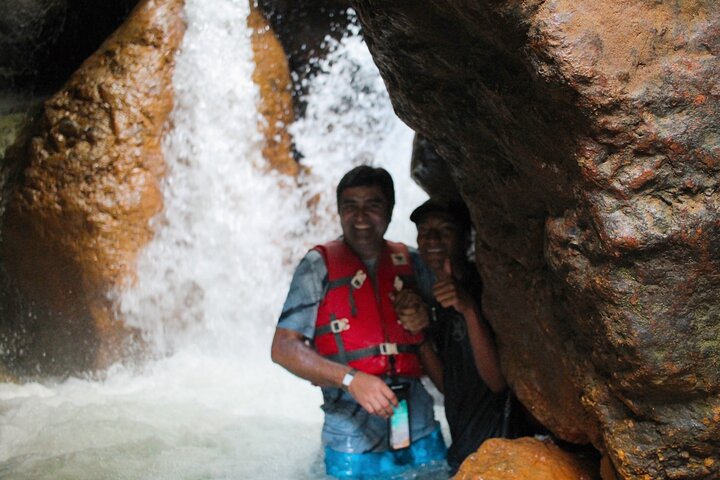 La Leona waterfall adventure hike half day