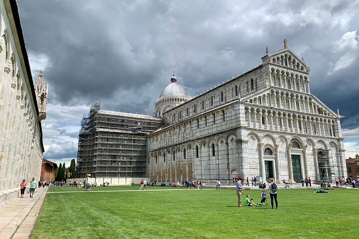 From Livorno to Pisa on your own with optional Leaning Tower Ticket