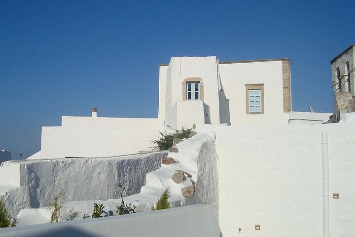 Guided Shore Excursion Patmos, Monasteries and the Charming Chora