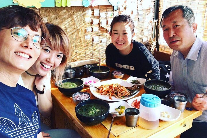 Private Day Tour in South and West in Jeju Island