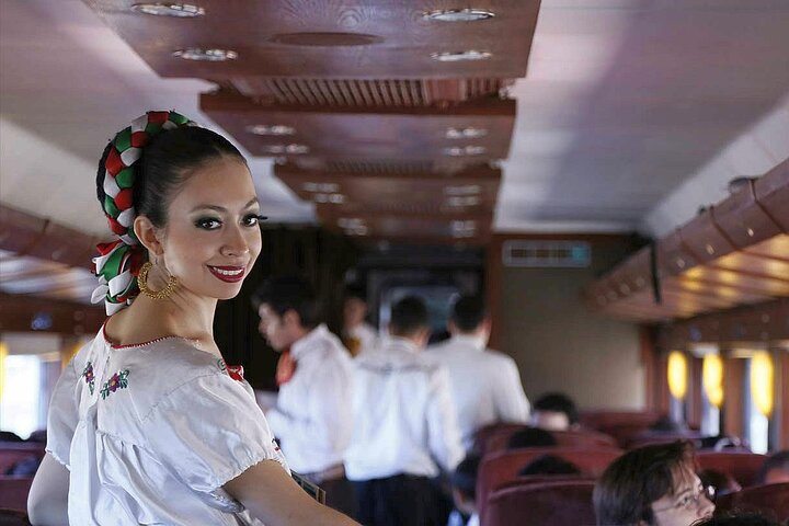 Tequila Day Trip from Guadalajara with Jose Cuervo Express Train