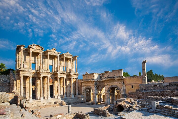 PRIVATE TOUR FOR CRUISERS: Mary's House (Meryemana) and Ephesus
