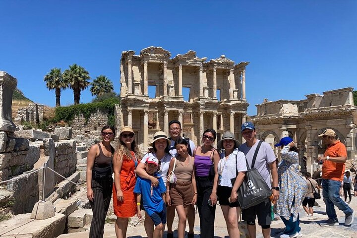 FROM IZMIR Cruise Port: Ephesus and Mary's House Private Tour