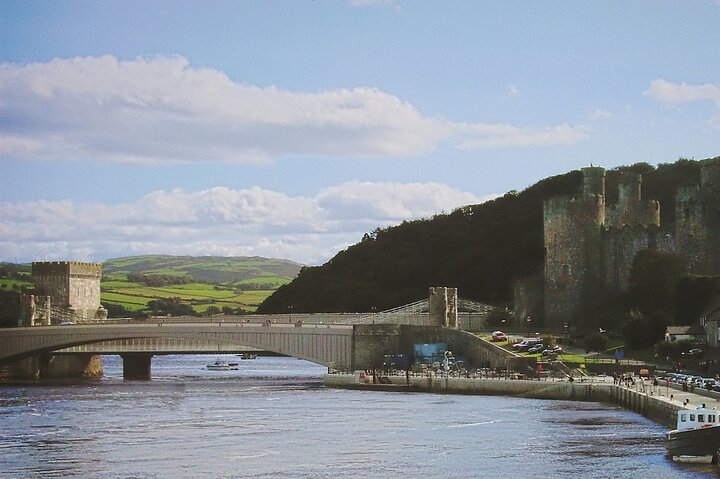 Conwy Tour App Hidden Gems Game and Big Britain Quiz UK