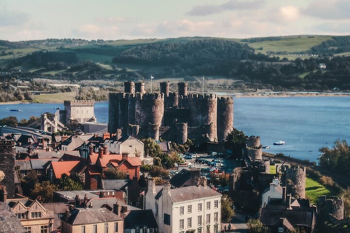 Conwy Tour App Hidden Gems Game and Big Britain Quiz UK