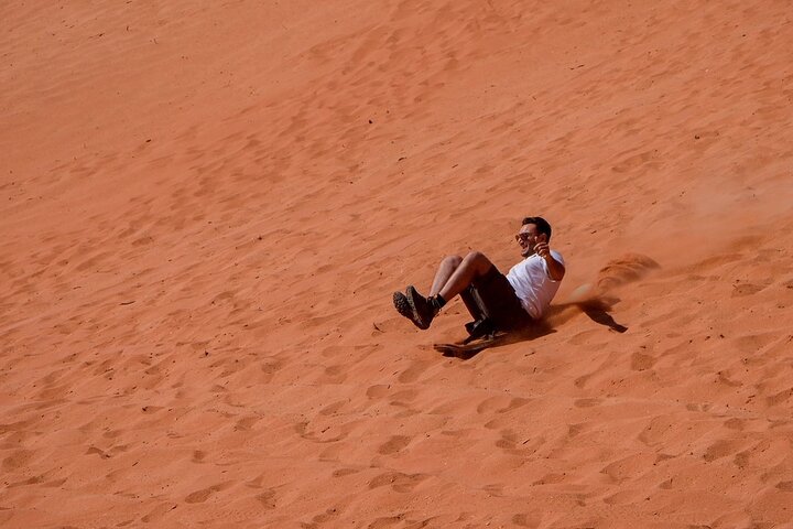 Full Day Jeep Tour in Wadi Rum (incl. Bedouin picnic lunch)