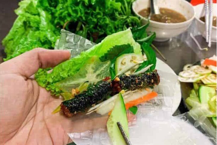 Premium Food Tour Ho Chi Minh City By Motorbike |Saigon Adventure