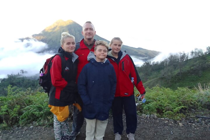 From Yogyakarta: Mount Bromo Sunrise and ijen crater Blue Fire - 3 Days