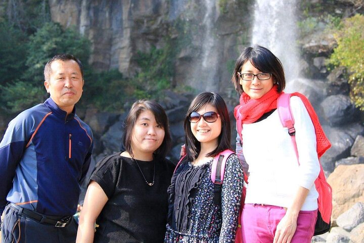 Private Day Tour in South and West in Jeju Island