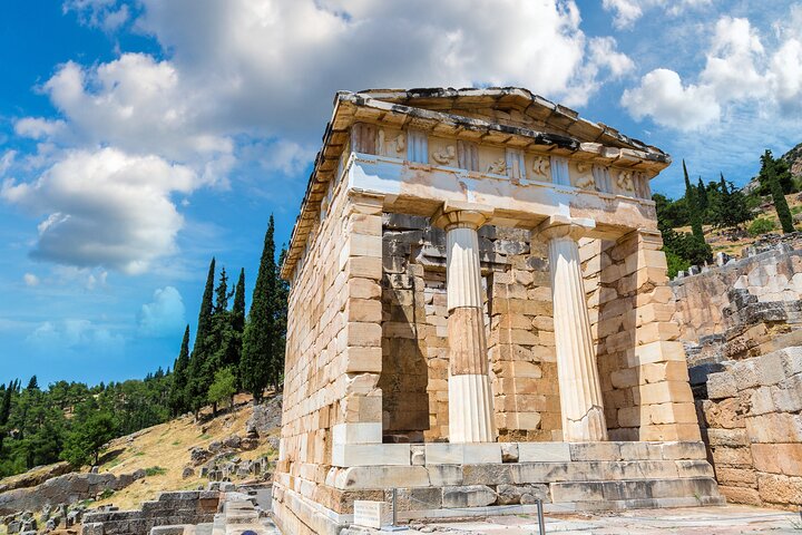 Delphi: Archaeological Site & Museum Ticket with Audio