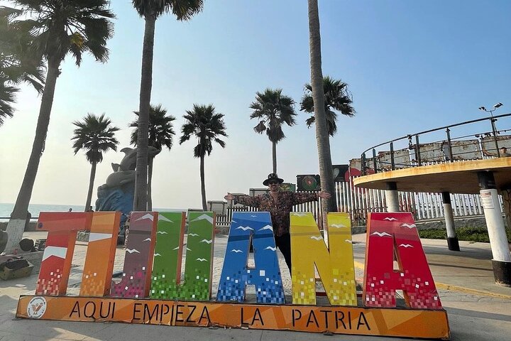 Taco Tour Tijuana/Rosarito/craft beer/Puerto Nuevo lobster