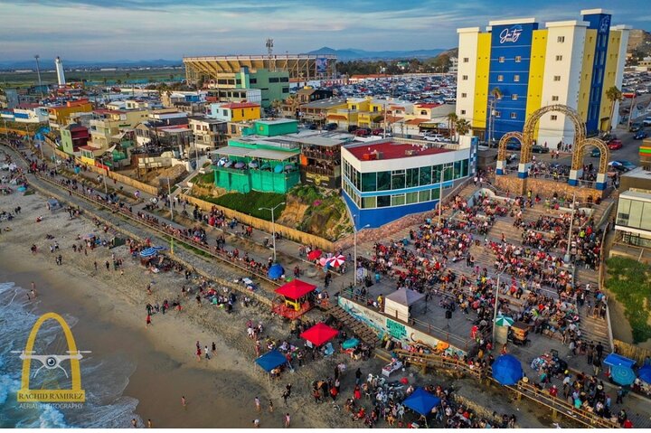Taco Tour Tijuana/Rosarito/craft beer/Puerto Nuevo lobster