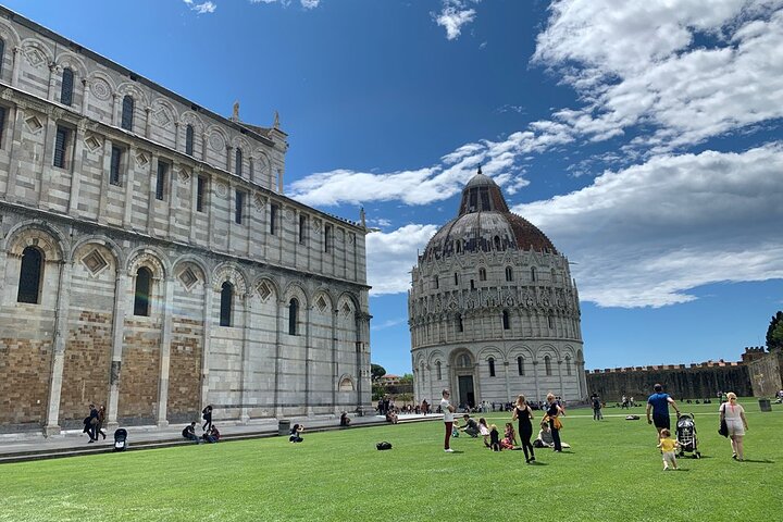 From La Spezia to Pisa with optional Leaning Tower Ticket