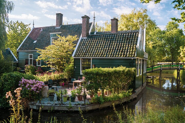 Day Trip to Zaanse Schans, Edam, Volendam and Marken from Amsterdam