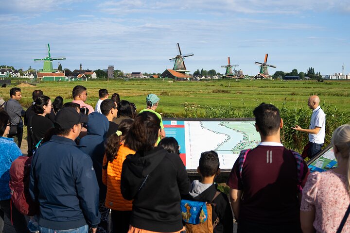 Day Trip to Zaanse Schans, Edam, Volendam and Marken from Amsterdam