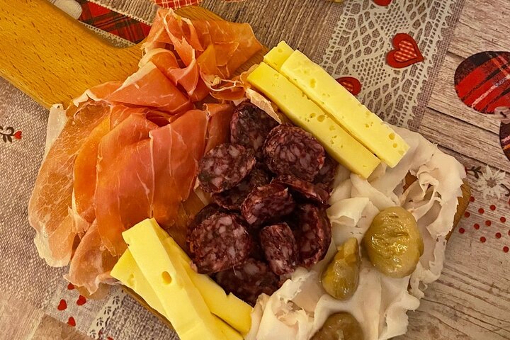 Taste Aosta: A Full Meal Walking Food Tour by Do Eat Better