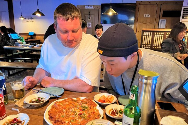 Private Busan Tour - Explore Landmarks with a Licensed Guide