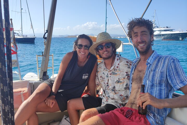 Formentera & Espalmador: Full-Day Private Sailboat Trip