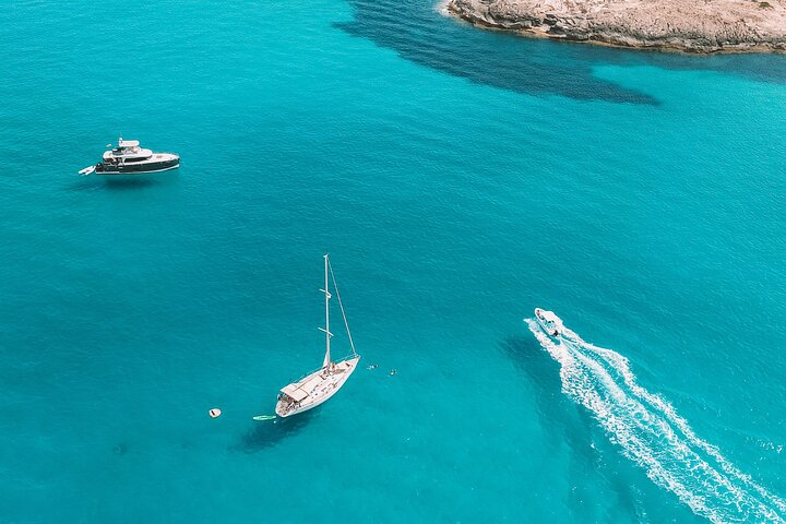 Formentera & Espalmador: Full-Day Private Sailboat Trip