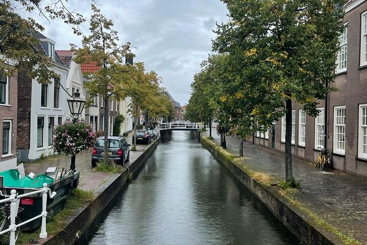 90 minutes Self-Guided Walking tour with puzzles in Leiden