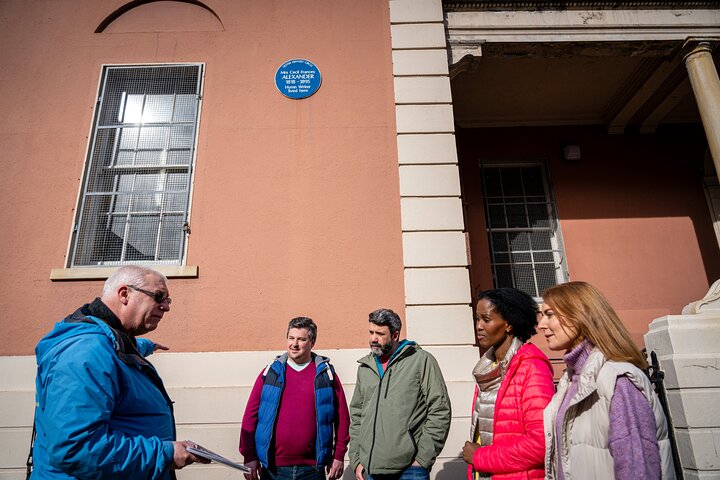 Discover the City Walls - Small Group Public or Private Tour