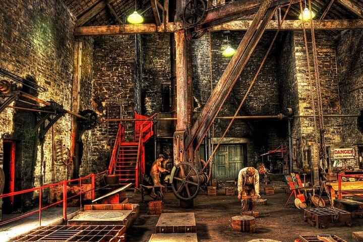 Private Snowdonia's Industrial Heritage & Slate Trail Tour