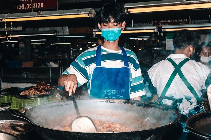 Northern Flavours Chiang Mai Food Tour with 15+ Tastings