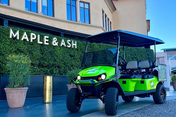 1.5 Hour Stretch Limo Golf Cart Tour, Ultimate Old Town Exploration