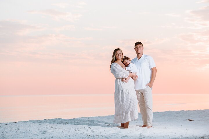 Private Vacation Photoshoot with Photographer in Virginia Beach