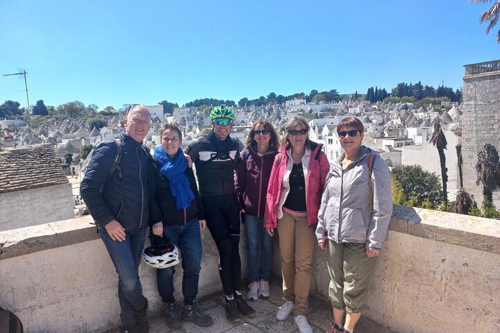 Tour Ebike Trulli Alberobello e Locorotondo