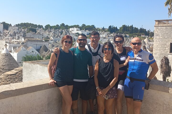 Tour Ebike Trulli Alberobello e Locorotondo