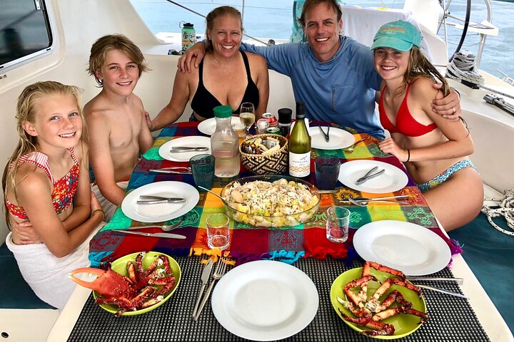 ALL INCLUSIVE San Blas Islands Day Tour on Sailboat