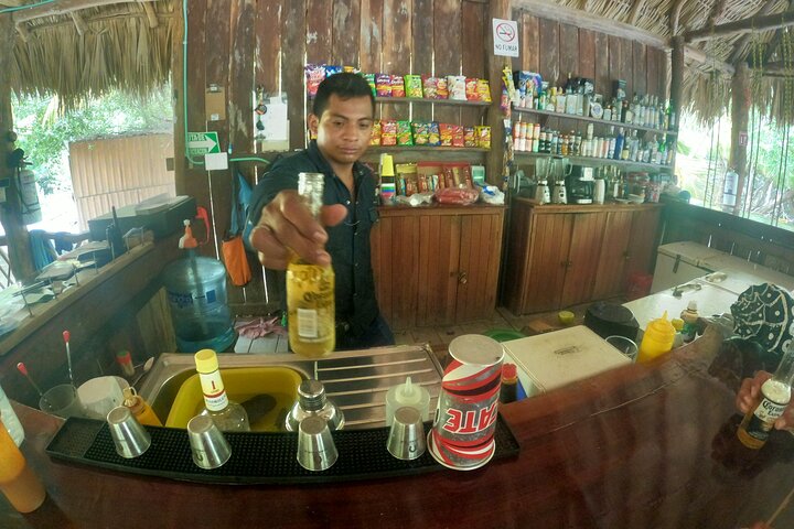 Boat Tour of Three Islands in Holbox with Transportation