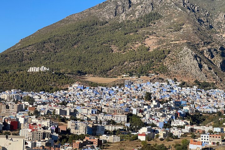 Day Trip from Casablanca to Chefchaouen With Tour Guide included