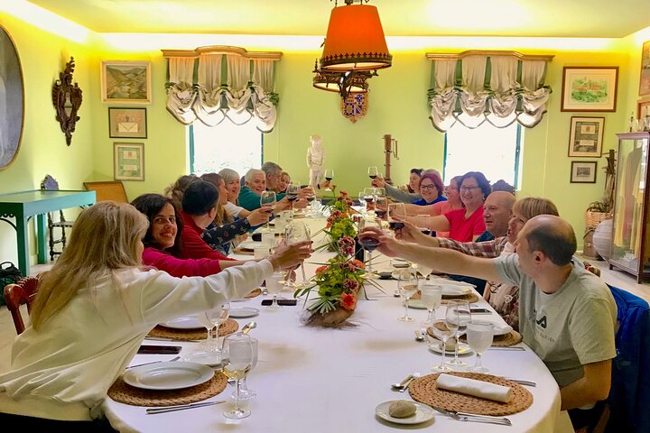 Douro: luxury walking tour with lunch at Quinta da Pacheca