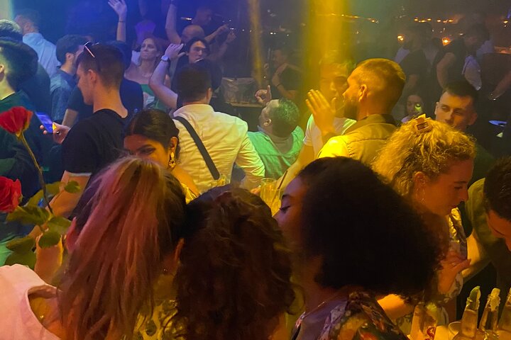 Belgrade Nightlife Bar Pub Club Crawl with Drinks