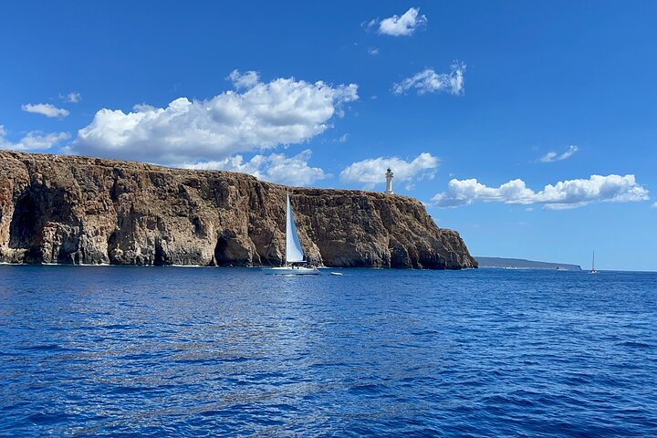 CRYSTAL WATERS SEA EXPERIENCE, from Figueretas