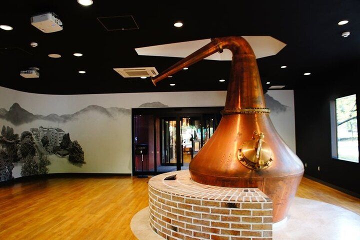 Tour of Nikka Whisky Miyagikyo Distillery & Tasting by Taxi
