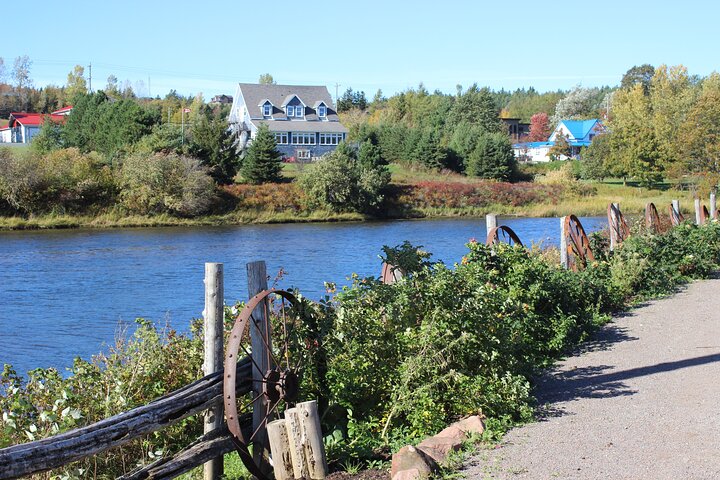 Green Gables House & Our Island Experience