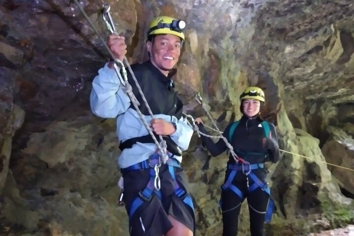 Canyoning 70m. | Hiking | Cavern Exploration | Caving | puyo