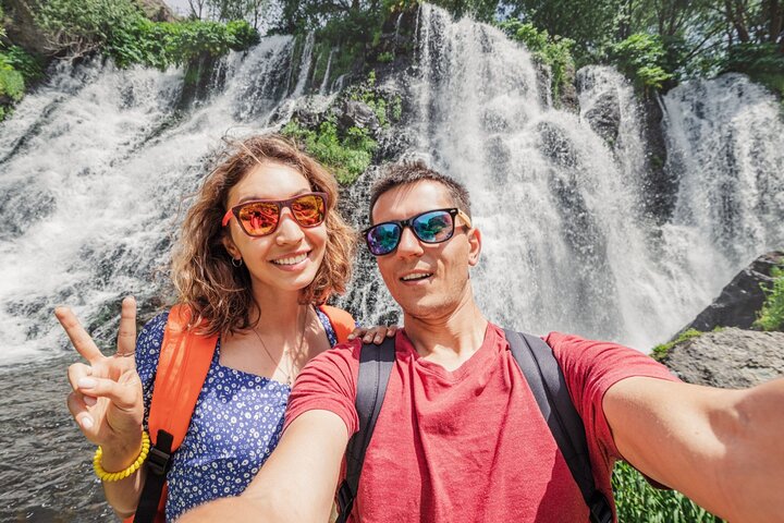 Exploration of Jermuk Private Walking Tour for Couples