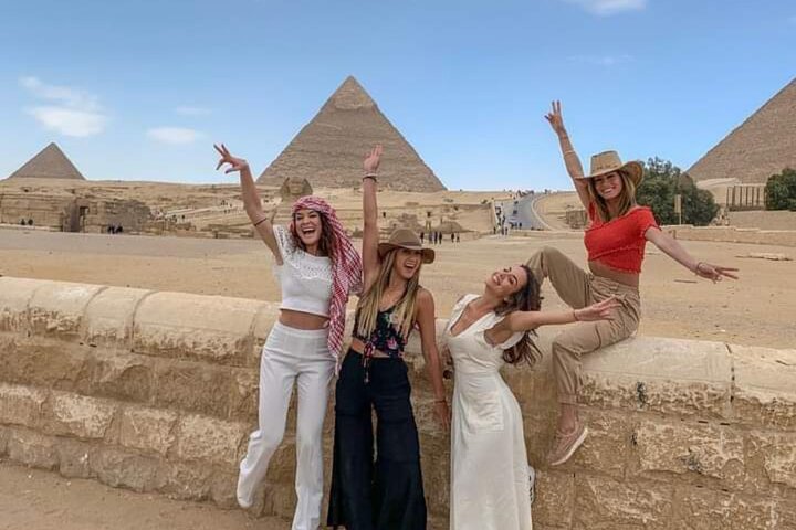Cairo By Big Bus full day From Hurghada (Pyramids-sphinx-Egyptian Museum-Lunch)