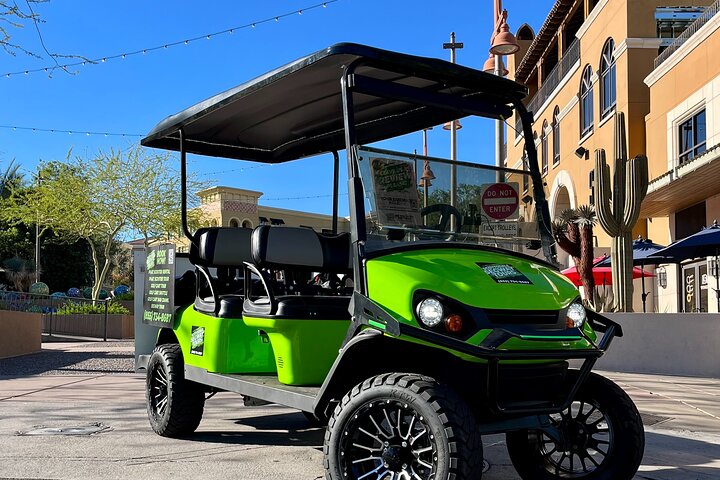 1.5 Hour Stretch Limo Golf Cart Tour, Ultimate Old Town Exploration